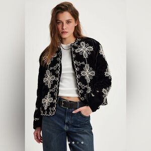 NWT-Free People Mia Jacket size Small color Blk